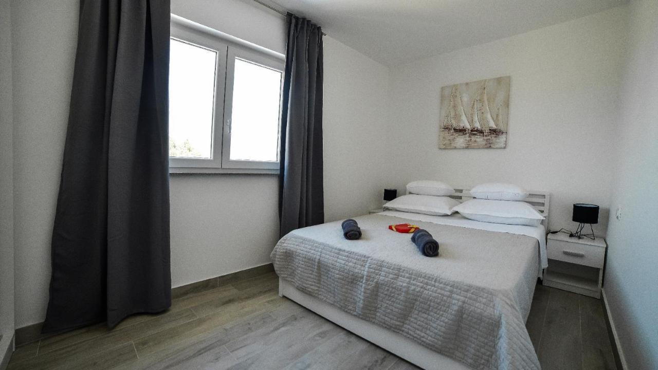 Holiday Home Mb Razanj Ngoại thất bức ảnh