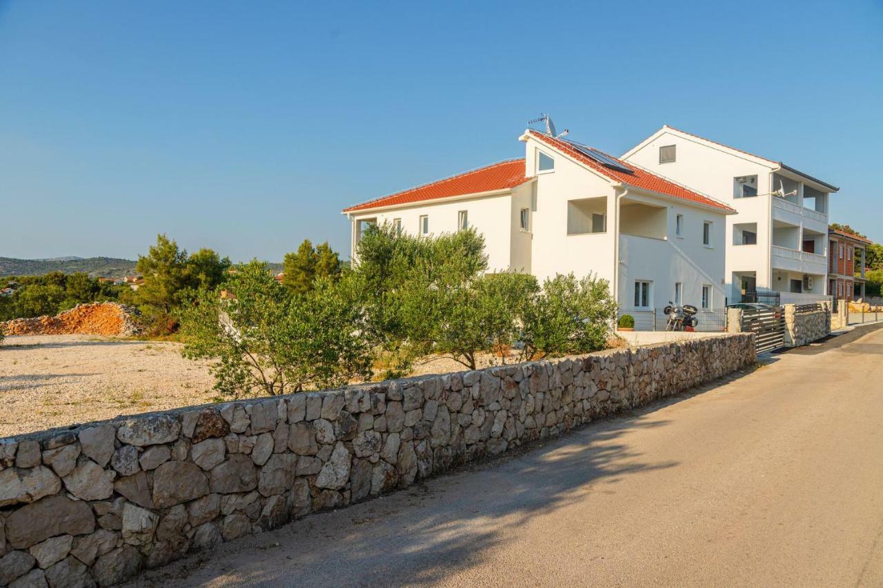 Holiday Home Mb Razanj Ngoại thất bức ảnh